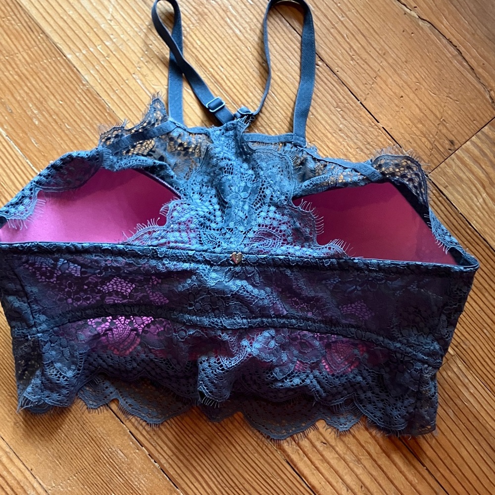PINK Victoria's Secret Dusty Blue Lace High-Neck Bralette - Picture 2 of 7